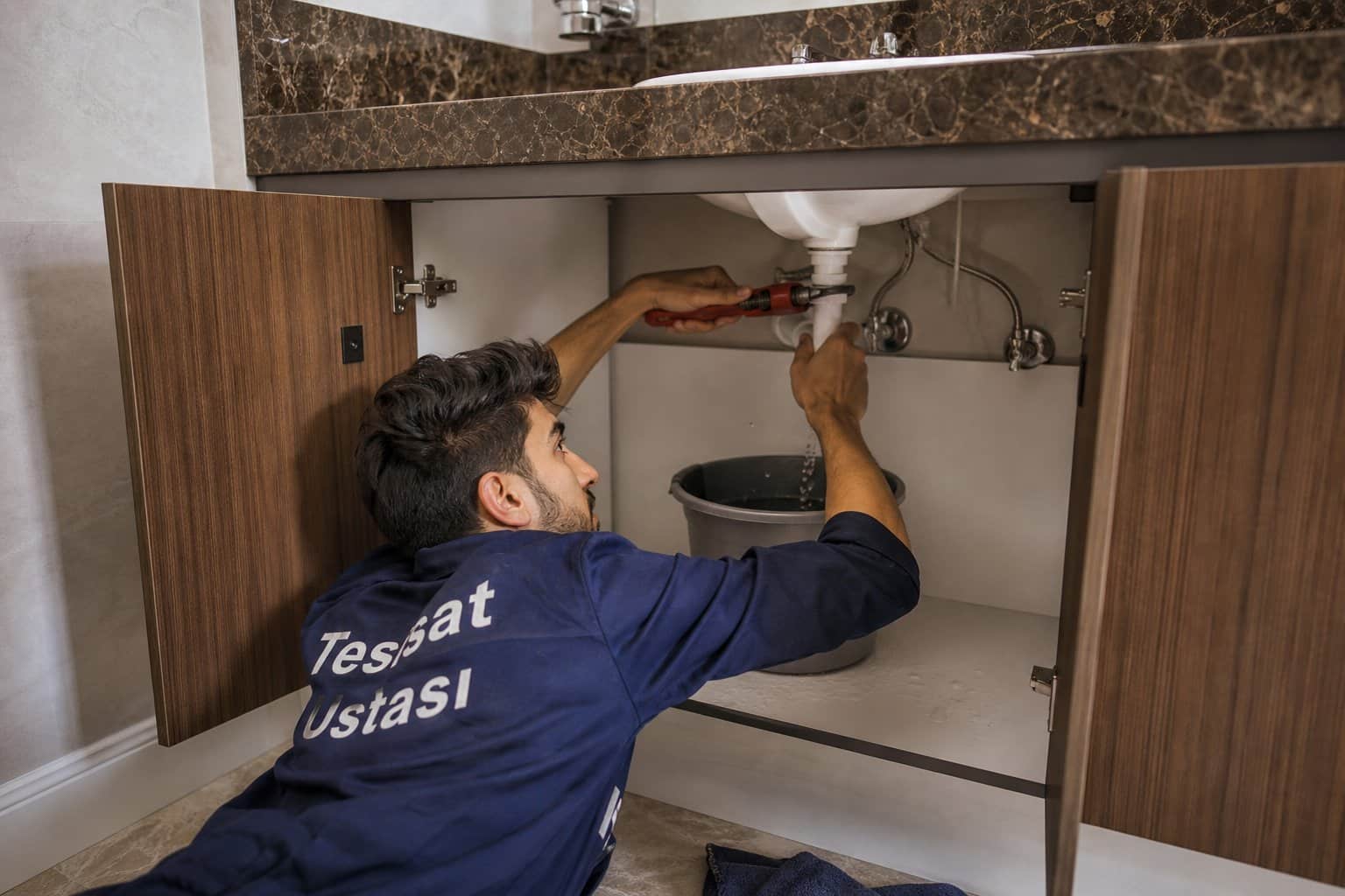Lavabo alti tamirat ustasi | Tesisat Ustası Seçerken Nelere Dikkat Edilmeli? | Antalya Su Tesisat